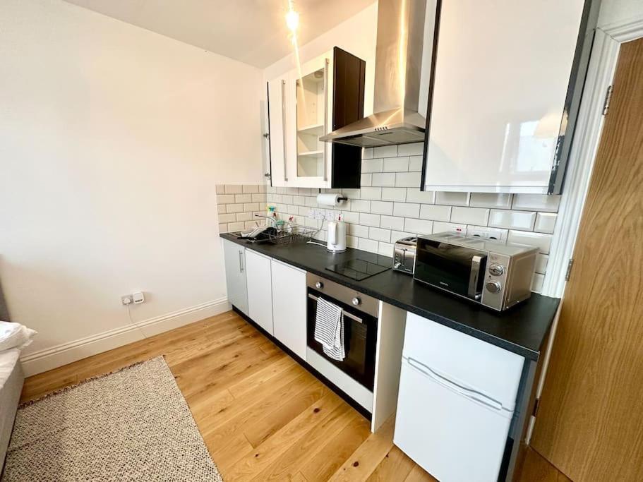Se4, Self Contained Studio Flat. 런던 외부 사진